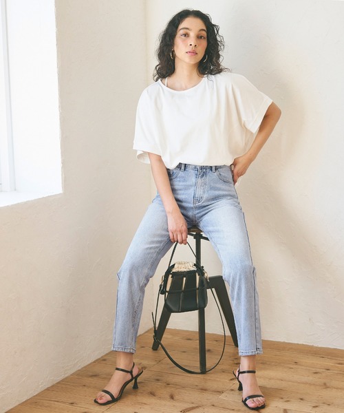 coca(coca)(コカ)の「すっきりテーパードデニムパンツ(デニムパンツ・レディース・ライトブルー/ブルー・S/M/L)」の7枚目の写真