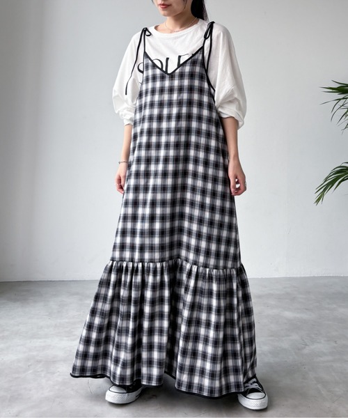 EPIMI E'PIMMY（エピミエピミー）の「パイピングチェックティアードキャミワンピース（ワンピース・レディース・ブラック/ブルー/ネイビー・MEDIUM）」の11枚目の写真