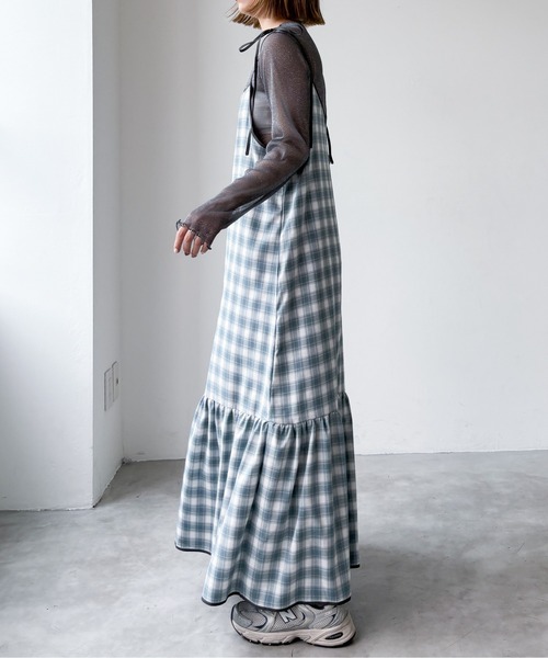 EPIMI E'PIMMY（エピミエピミー）の「パイピングチェックティアードキャミワンピース（ワンピース・レディース・ブラック/ブルー/ネイビー・MEDIUM）」の16枚目の写真