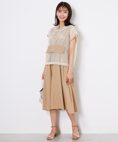 BELLUNA PLUS(ベルーナ)の「メッシュ使いワンピースアンサンブル(ワンピース・レディース・ベージュ系/ネイビー系・MEDIUM/LARGE/X-LARGE)」の13枚目の写真