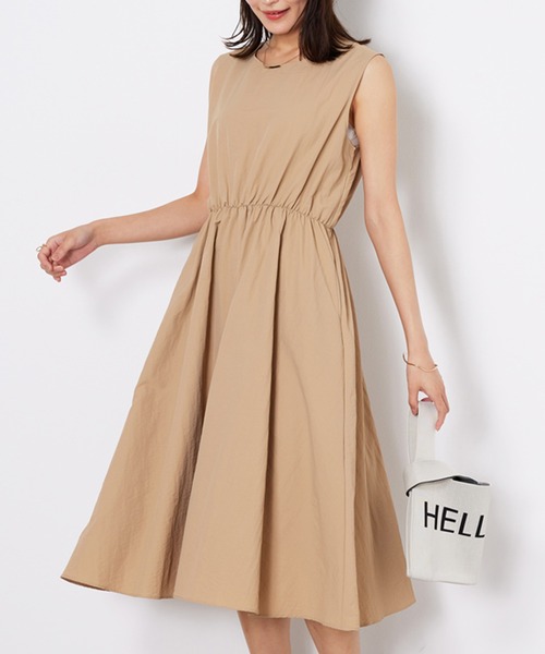 BELLUNA PLUS(ベルーナ)の「メッシュ使いワンピースアンサンブル(ワンピース・レディース・ベージュ系/ネイビー系・MEDIUM/LARGE/X-LARGE)」の16枚目の写真