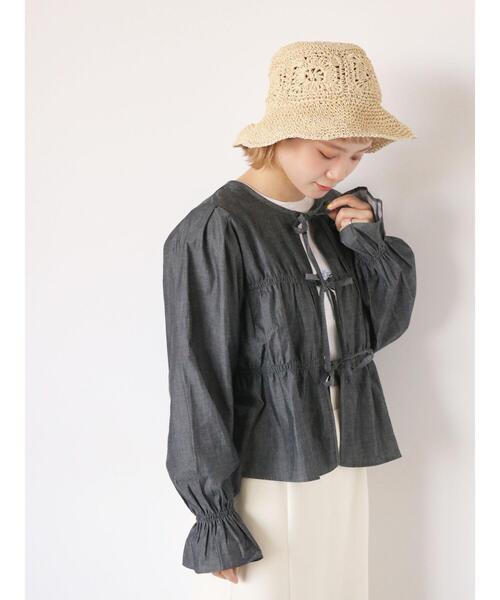 ehka sopo(エヘカソポ)の「シャンブレーシャーリングブラウス(シャツ/ブラウス・レディース・ブルー/オフホワイト/ブラック/ネイビー・F)」の3枚目の写真