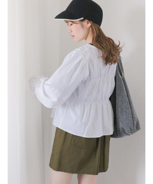 ehka sopo(エヘカソポ)の「シャンブレーシャーリングブラウス(シャツ/ブラウス・レディース・ブルー/オフホワイト/ブラック/ネイビー・F)」の21枚目の写真