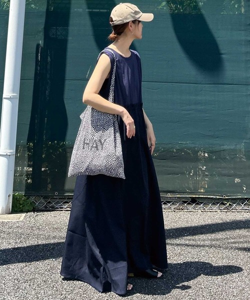 CORNERS（コーナーズ）の「【CORNERS by KR】ショルダータックノースリドッキングワンピース（ワンピース・レディース・ブラック/ネイビー/グレー・M/L）」の14枚目の写真