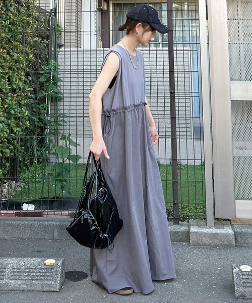 CORNERS（コーナーズ）の「【CORNERS by KR】ショルダータックノースリドッキングワンピース（ワンピース・レディース・ブラック/ネイビー/グレー・M/L）」の18枚目の写真