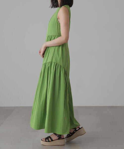 FREE'S MART（フリーズマート）の「◆タイプライターギャザーマキシワンピース（ワンピース・レディース・ブラック/グレー/グリーン・SMALL/MEDIUM）」の13枚目の写真