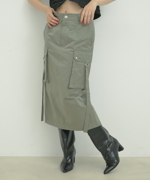VIS（ビス）の「ミモレ丈ミリタリーカーゴスカート（スカート・レディース・キナリ/グリーン系その他2/ネイビー・M/S）」の9枚目の写真