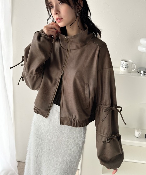 mily bilet（ミウィビレット）の「【mily bilet】ヴィンテージ感漂う。スウェードライク素材リボンデザインダブルジップブルゾンジャケット（ブルゾン・レディース・ブラック/モカ・X-LARGE/SMALL/MEDIUM/LARGE）」の8枚目の写真