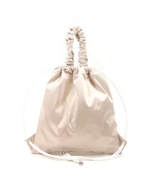 Casselini（キャセリーニ）の「Casselini(キャセリーニ)パールサテンナップサック（バックパック/リュック・レディース・アイボリー/ブラック・FREE）」の12枚目の写真