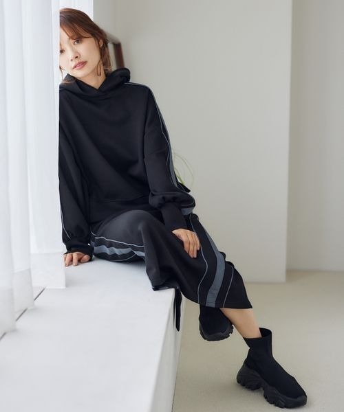 mysty woman（ミスティウーマン）の「サイドラインフーディ　149656（パーカー・レディース・ホワイト/ブラック/グリーン・FREE）」の14枚目の写真