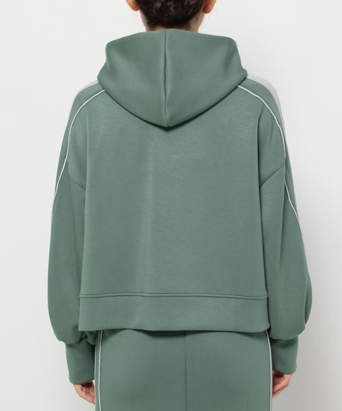 mysty woman（ミスティウーマン）の「サイドラインフーディ　149656（パーカー・レディース・ホワイト/ブラック/グリーン・FREE）」の5枚目の写真