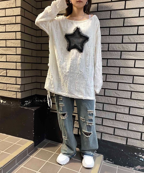 NANEA(ナネア)の「スターモチーフ サイドシャーリングダメージシアーロングTシャツ(Tシャツ/カットソー・レディース・ブラック/ホワイト・MEDIUM/LARGE/SMALL)」の9枚目の写真