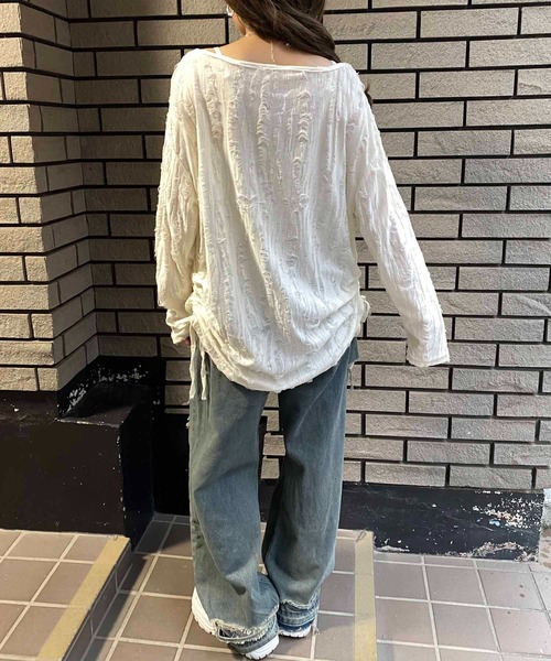 NANEA(ナネア)の「スターモチーフ サイドシャーリングダメージシアーロングTシャツ(Tシャツ/カットソー・レディース・ブラック/ホワイト・MEDIUM/LARGE/SMALL)」の10枚目の写真