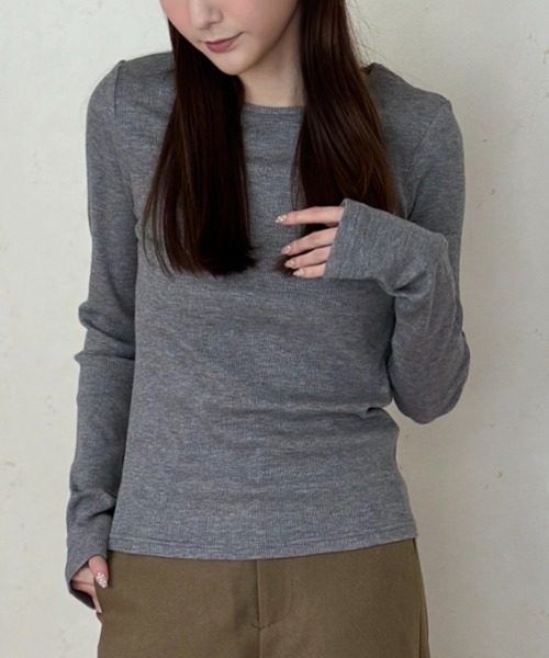 Per sist ence(パーシエンス)の「ラメリブクルーネックプルオーバー(Tシャツ/カットソー・レディース・アイボリー/ブラック/グレー・FREE)」の4枚目の写真