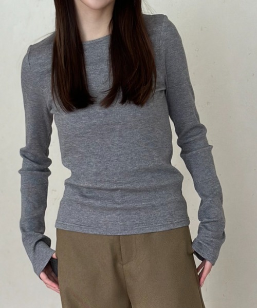 Per sist ence(パーシエンス)の「ラメリブクルーネックプルオーバー(Tシャツ/カットソー・レディース・アイボリー/ブラック/グレー・FREE)」の7枚目の写真