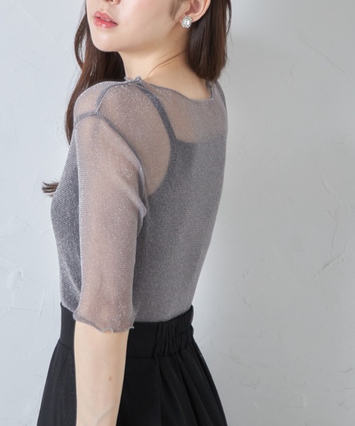 tocco closet(トッコ クローゼット)の「ラメシアーメローカットプルオーバー(Tシャツ/カットソー・レディース・グレー/オフホワイト/ブラック・M)」の14枚目の写真