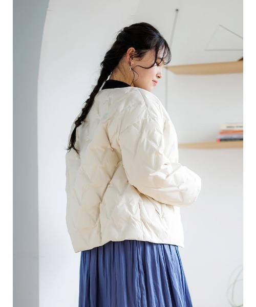 【大きいサイズ】シームレスノーカラーダウンジャケット（テーラードジャケット）｜Re-J&SUPURE（リジェイアンドスプル）