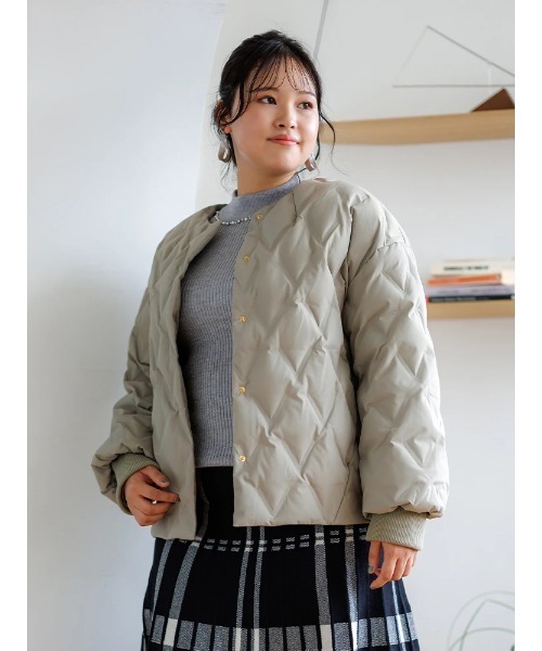 【大きいサイズ】シームレスノーカラーダウンジャケット（テーラードジャケット）｜Re-J&SUPURE（リジェイアンドスプル）