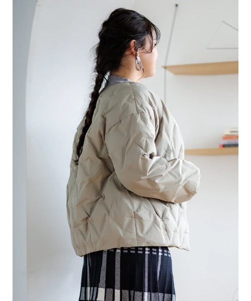 【大きいサイズ】シームレスノーカラーダウンジャケット（テーラードジャケット）｜Re-J&SUPURE（リジェイアンドスプル）