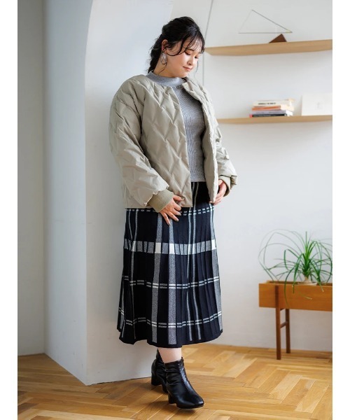 【大きいサイズ】シームレスノーカラーダウンジャケット（テーラードジャケット）｜Re-J&SUPURE（リジェイアンドスプル）