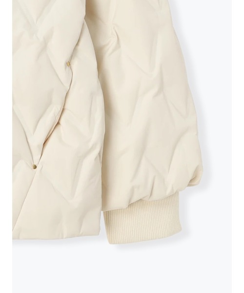 【新品タグ付】Rirandture クロップドダウンジャケット 2 オフホワイト 新品タグ付】Rirandture クロップドダウンジャケット 2 オフホワイト