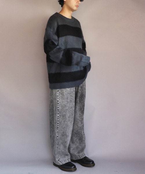 ８(eight)（エイト）の「モヘアタッチクルーネックセーター（ニット/セーター・メンズ・ブラック/ブラック×レッド/グレー系その他/チャコールグレー/ライトグレー/ベージュ系その他/グリーン系その他/マスタード/ブルー/グリーン・LARGE/MEDIUM）」の18枚目の写真