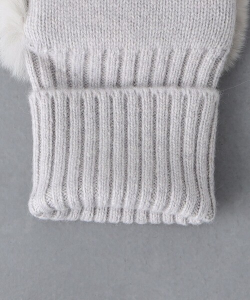 UNITED ARROWS（ユナイテッドアローズ）の「レッキスラビットファー フィンガーレスグローブ（手袋・レディース・ライトグレー/ダークグレー/ベージュ・FREE）」の14枚目の写真