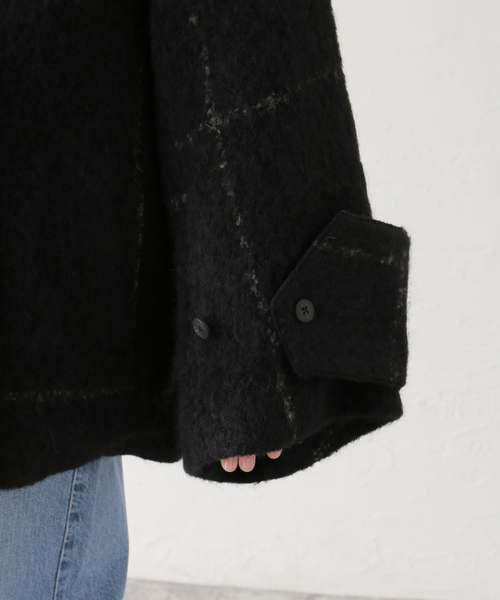 SEEALL(シーオール)の「SEEALL OVERSIZED DOUBLE BREASTED COAT SAW41 JK101:コート(その他アウター・レディース・ブラック・38)」の4枚目の写真