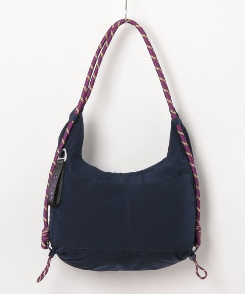 Desigual(デシグアル)の「リュック変換可能大型ショッパーバッグ(ボディバッグ/ウエストポーチ・レディース・ブルー・FREE)」の2枚目の写真