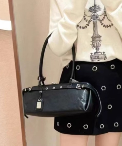 Vipoa(ヴィポア)の「wide belt bag(ショルダーバッグ・レディース・ブラウン/ブラック・FREE)」の8枚目の写真