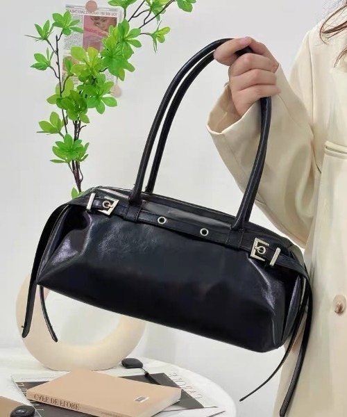 ◆Valluat◆ MELLOW BAG BLACK [正規品/関税込] wide belt bag（ショルダーバッグ）｜Vipoa（ヴィポア）の