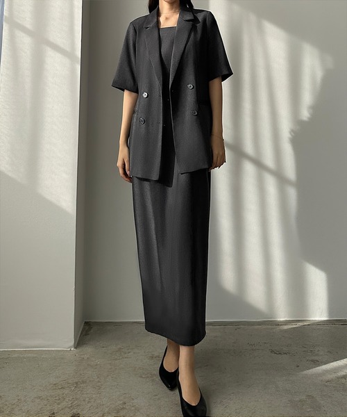 Louere（ルエレ）の「リネンライク半袖ジャケット＋IラインキャミワンピースSET（セットアップ・レディース・チャコール/ブラック/ベージュ系その他・MEDIUM/SMALL/X-LARGE/LARGE）」の2枚目の写真