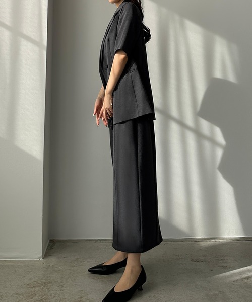 Louere（ルエレ）の「リネンライク半袖ジャケット＋IラインキャミワンピースSET（セットアップ・レディース・チャコール/ブラック/ベージュ系その他・MEDIUM/SMALL/X-LARGE/LARGE）」の21枚目の写真