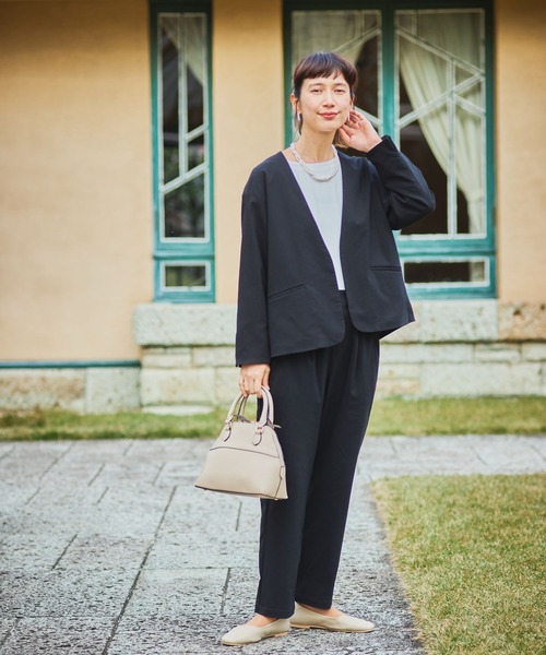 studio CLIP（スタディオクリップ）の「シンプルTブラウス《オケージョン2025》（シャツ/ブラウス・レディース・ネイビー/オフホワイト/ブラウン系その他・FREE）」の4枚目の写真