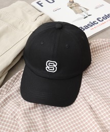 Ree&Mee（リーアンドミー）の「Ree&Mee サイズ調整付き イニシャル CAP 帽子 キャップ（キャップ・メンズ）」