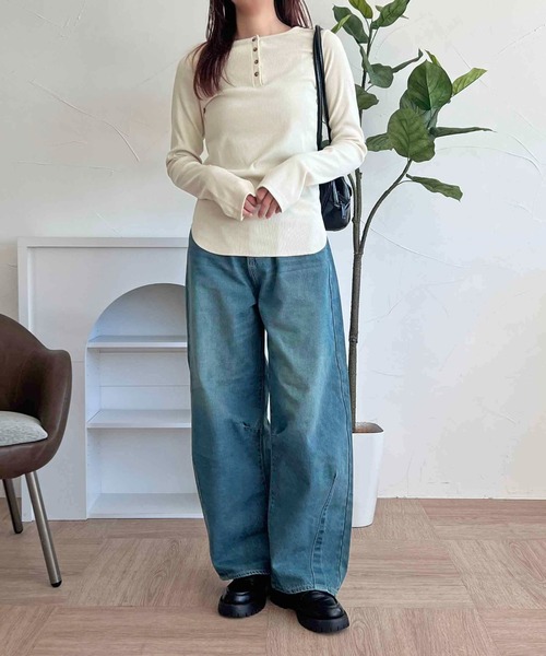 apres jour clair(アプレジュールクレア)の「【apres jour clair】ラメリブヘンリートップス【ZOZOTOWN限定アイテム】(Tシャツ/カットソー・レディース・グレー/アイボリー・X-LARGE/フリー)」の6枚目の写真
