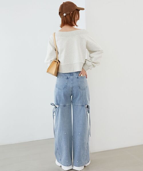 MAJESTIC LEGON(マジェスティックレゴン)の「オフショルジップスウェット(スウェット・レディース・グレー/ピンクベージュ/オートミール・MEDIUM)」の16枚目の写真