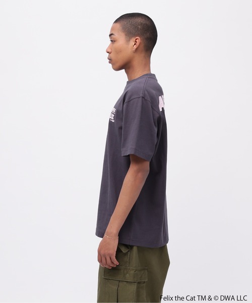 THE FELiX(フェリクス)の「《AVIREX × FELIX》"COMICS" T-SHIRT / コミックス 半袖Tシャツ / アヴィレックス / フィリックス(Tシャツ/カットソー・メンズ・チャコール/ホワイト・LARGE/MEDIUM/XX-LARGE/X-LARGE)」の10枚目の写真