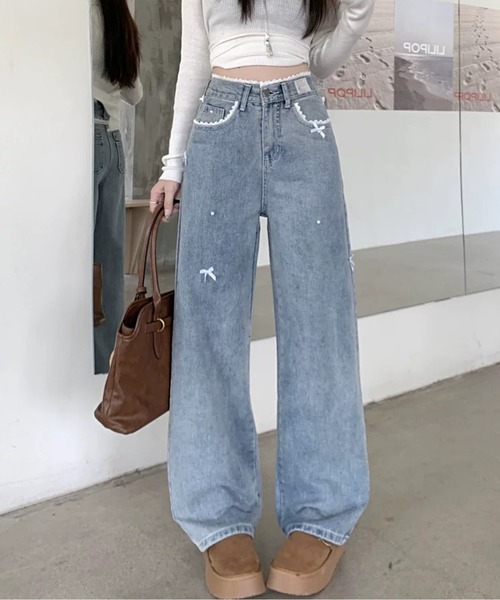 AMAJI(アマジ)の「リボンパールデニムパンツ(デニムパンツ・レディース・ブルー・SMALL/MEDIUM/LARGE/X-LARGE)」の2枚目の写真