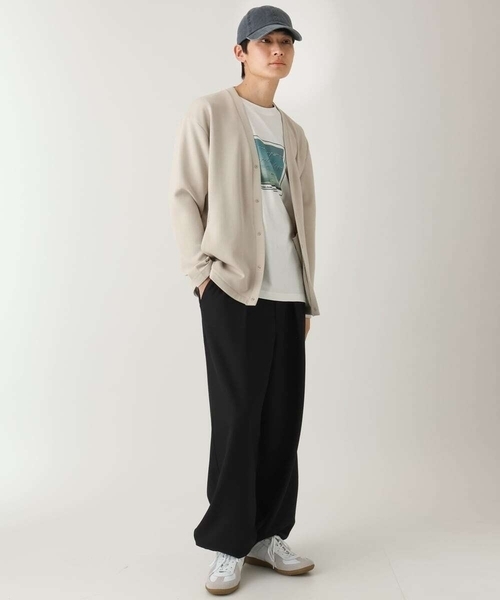 a.v.v（アーヴェヴェ）の「【毛玉になりにくい】さらさらVネックカーディガン（カーディガン/ボレロ・メンズ・ベージュ/ネイビー/ダークインディゴブルー・46/48/50）」の5枚目の写真