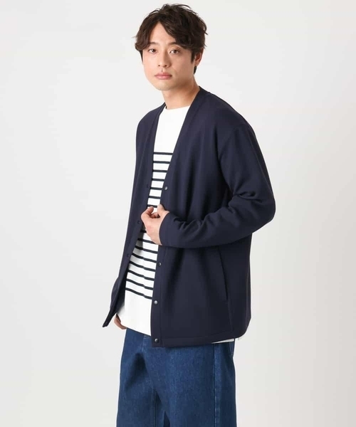 a.v.v（アーヴェヴェ）の「【毛玉になりにくい】さらさらVネックカーディガン（カーディガン/ボレロ・メンズ・ベージュ/ネイビー/ダークインディゴブルー・46/48/50）」の16枚目の写真