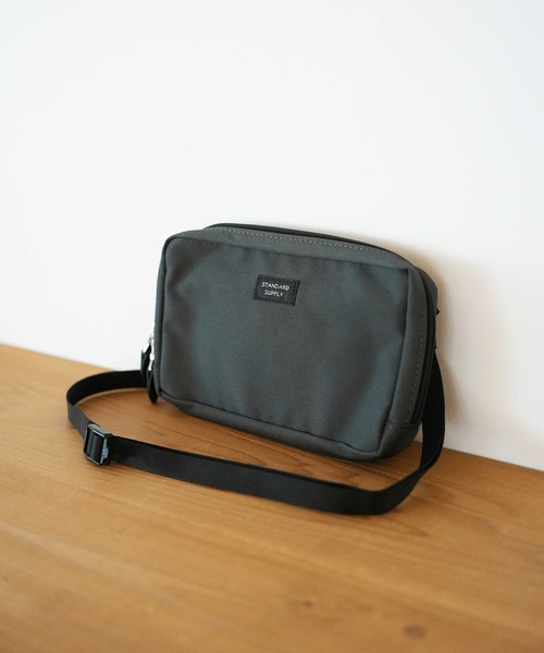 STANDARD SUPPLY ボディバッグ ダークグレー STANDARD SUPPLY ボディバッグ ダークグレー 【公式通販】