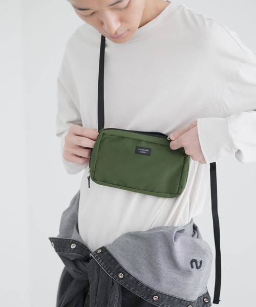 STANDARD SUPPLY（スタンダードサプライ）の「スタンダードサプライ / SIMPLICITY シンプリシティ / BODY PURSE ボディパース（ショルダーバッグ・レディース・グリーン/ブルー/ダークパープル/レッド/ブラック/チャコールグレー/サンドベージュ/ダークネイビー/マスタード/モカ/グレー・FREE）」の13枚目の写真