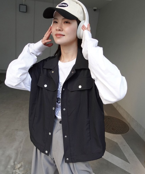 CORNERS（コーナーズ）の「裾ドロストミリタリーベスト（ベスト・レディース・ブラック/ライトベージュ/カーキ・M）」の16枚目の写真