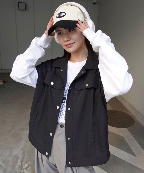 CORNERS（コーナーズ）の「裾ドロストミリタリーベスト（ベスト・レディース・ブラック/ライトベージュ/カーキ・M）」の17枚目の写真