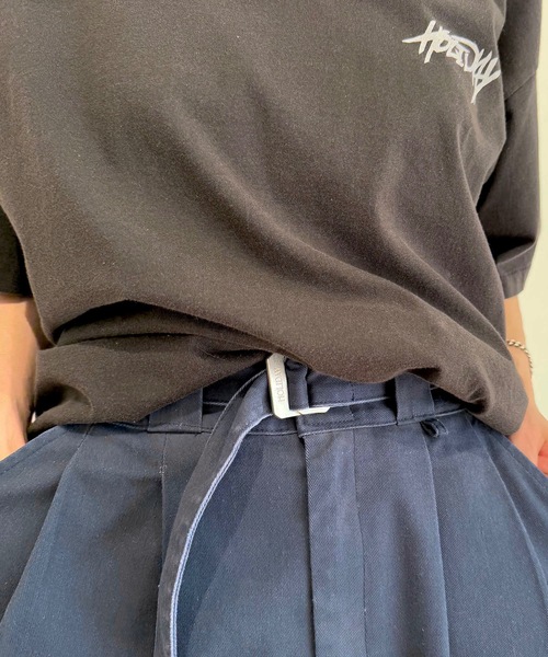 Dickies（ディッキーズ）の「DICKIES BELTED 2TUCK PANTS ディッキーズベルテッドツータックパンツ（その他パンツ・レディース・グレー/カーキ/ネイビー・0/1）」の22枚目の写真