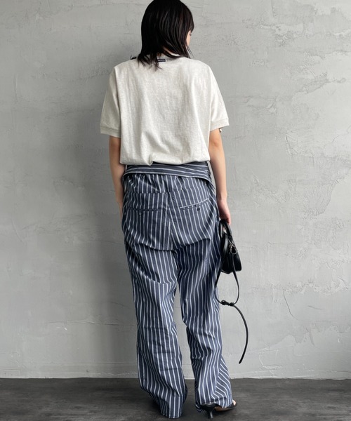 AMERICANA（アメリカーナ）の「[Americana×JEANS FACTORY/アメリカーナ×ジーンズファクトリー] 別注 ラウンドヘム カレッジプリントTシャツ（Tシャツ/カットソー・レディース・チャコール/オートミール/ライトブルー・F）」の13枚目の写真