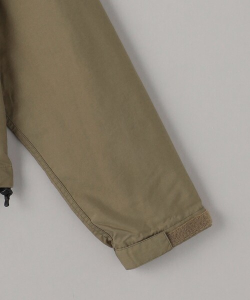 THE NORTH FACE（ザノースフェイス）の「＜THE NORTH FACE＞ショート コンパクト ジャケット（ナイロンジャケット・レディース・オフホワイト/ブラック/ベージュ・XL/L）」の21枚目の写真