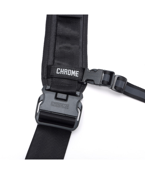 CHROME（クローム）の「［ CHROME / クローム ］KADET WP BK_BLACK / カデット ウォータープルーフ ブラック 完全防水 9L スリング バッグ ボディバッグ iPad収納（ボディバッグ/ウエストポーチ・メンズ・ブラック・FREE）」の9枚目の写真