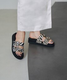 ICB（アイシービー）の「コンフォータブルサンダル（サンダル）」